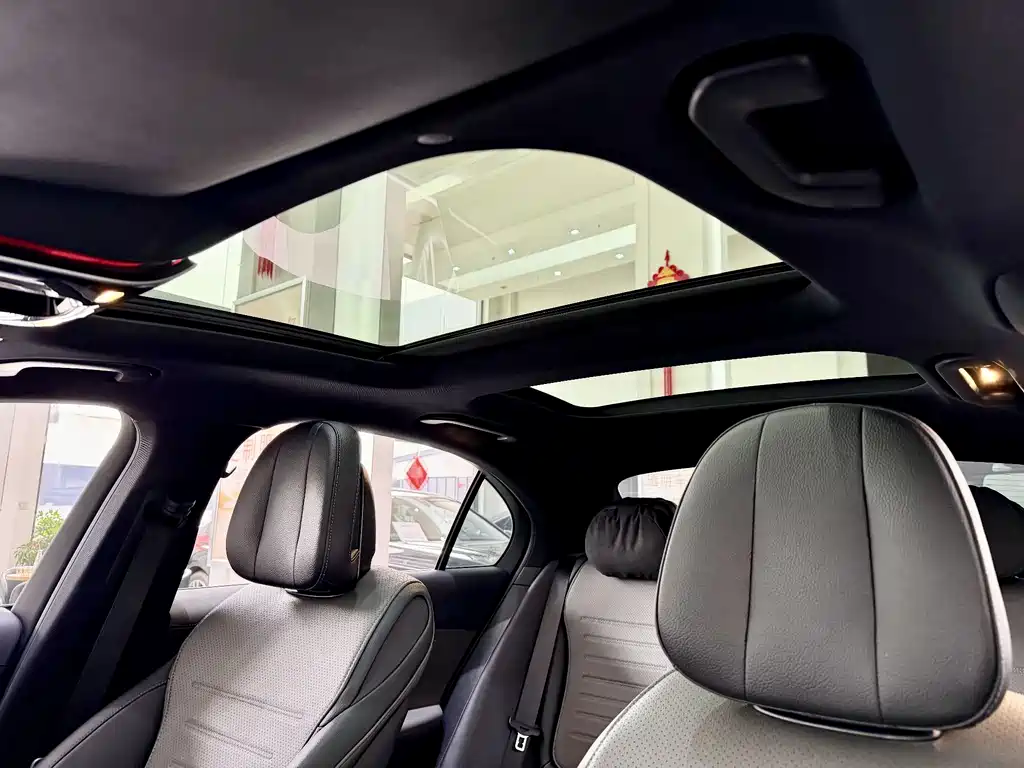 Mercedes-Benz Mercedes-Benz C-Class 2022 C 260 L Sport Edition 2022 - thumbnail 5