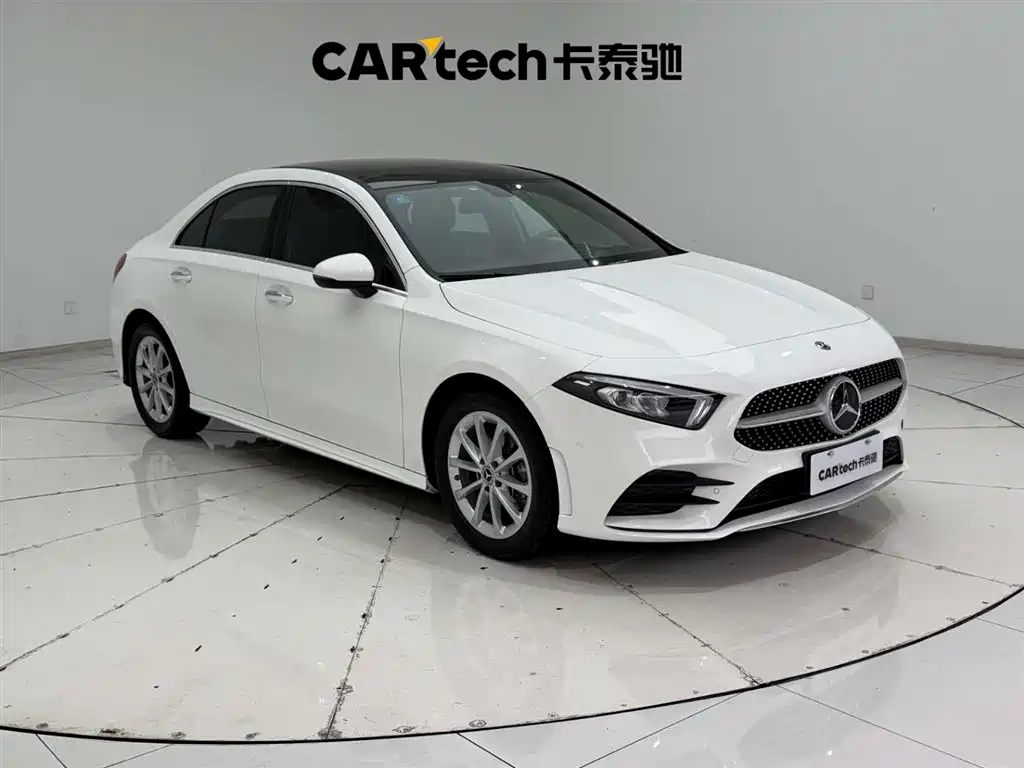 Mercedes-Benz Mercedes-Benz A-Class 2020 A 200 L Sport Sedan 2020 - thumbnail 4
