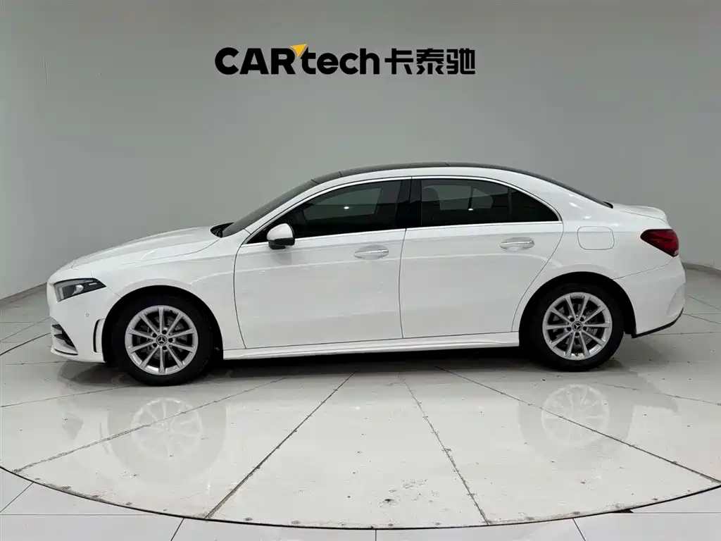 Mercedes-Benz Mercedes-Benz A-Class 2020 A 200 L Sport Sedan 2020 - thumbnail 6