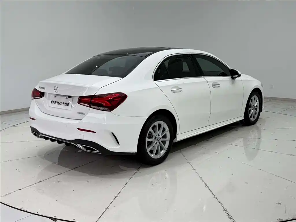 Mercedes-Benz Mercedes-Benz A-Class 2020 A 200 L Sport Sedan 2020 - thumbnail 8