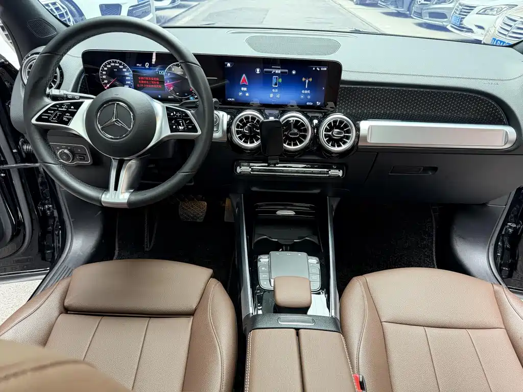 Mercedes-Benz Mercedes-Benz GLB 2024 Model Year Facelift GLB 220 AMG Line 2024 - thumbnail 17