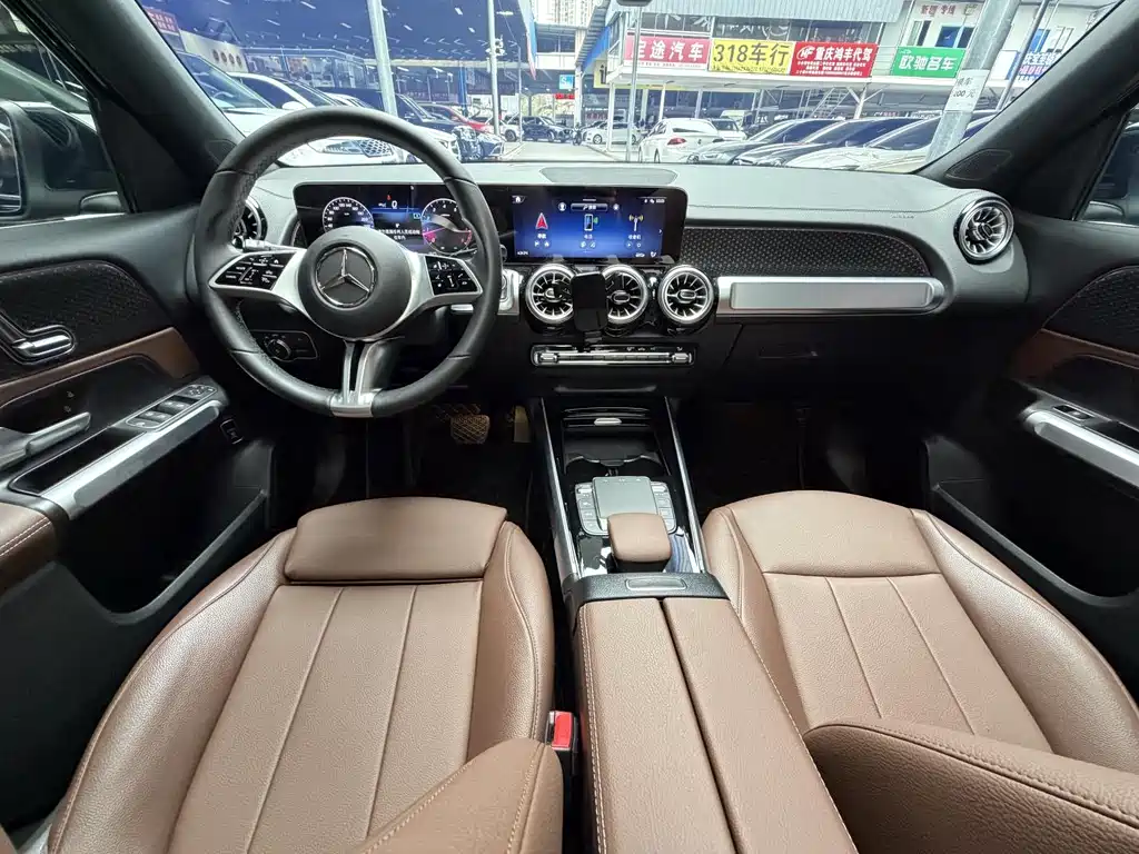 Mercedes-Benz Mercedes-Benz GLB 2024 Model Year Facelift GLB 220 AMG Line 2024 - thumbnail 27