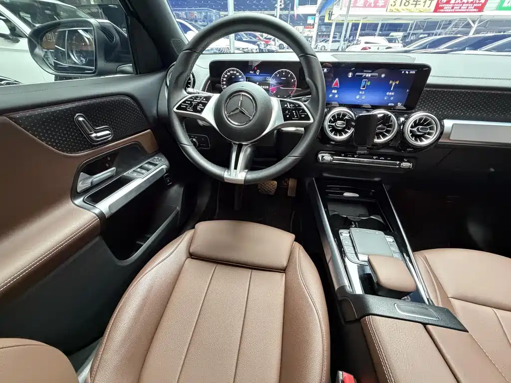 Mercedes-Benz Mercedes-Benz GLB 2024 Model Year Facelift GLB 220 AMG Line 2024 - thumbnail 30