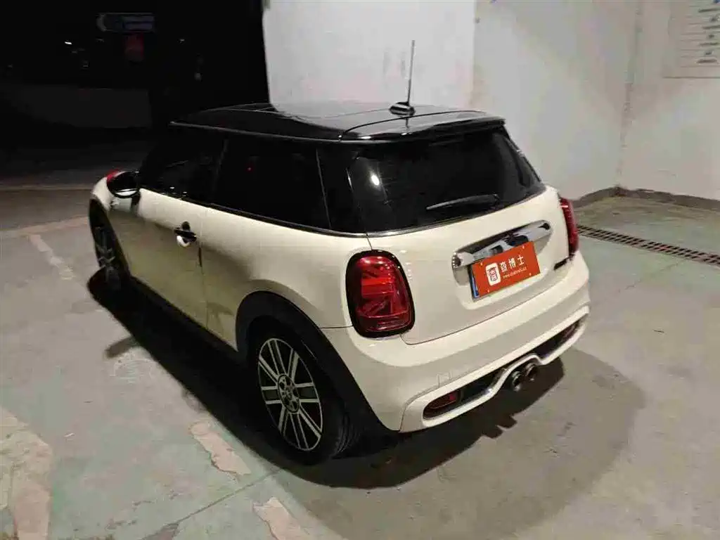 MINI MINI 2019 2.0T COOPER S Artist 2020 - thumbnail 9