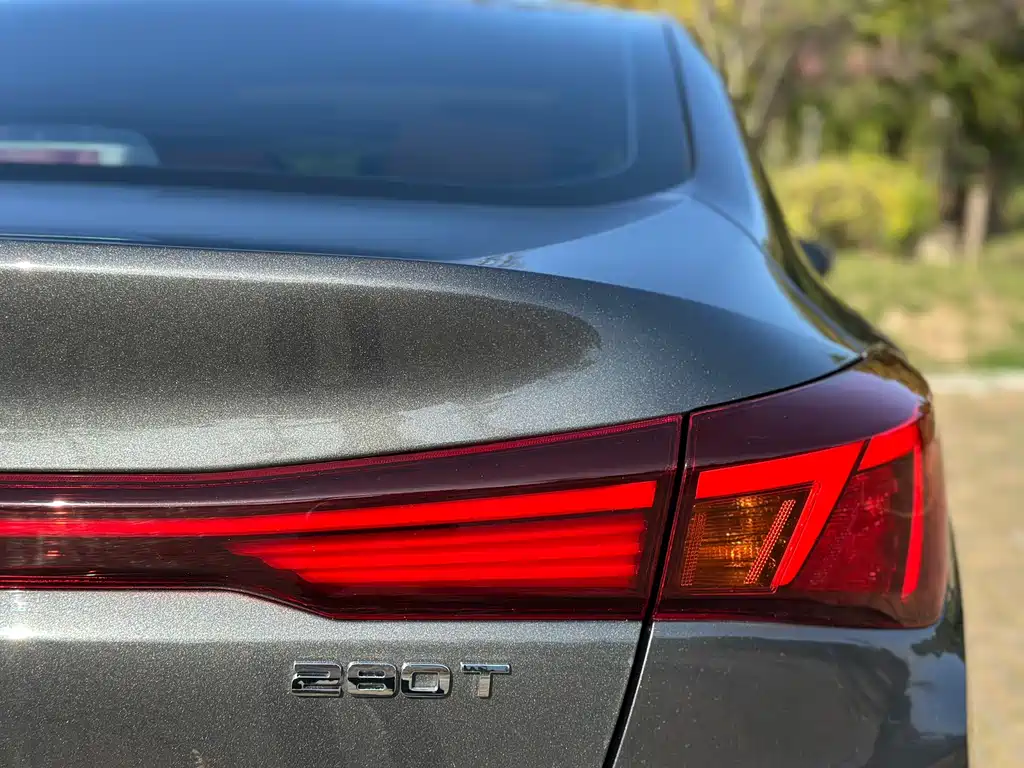 Changan YiDong 2023 Model Enjoyment Edition PLUS Blue Whale NE 1.4T GDI DCT Premium Version 2023 - thumbnail 5