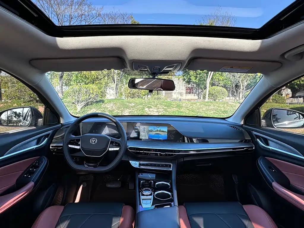 Changan YiDong 2023 Model Enjoyment Edition PLUS Blue Whale NE 1.4T GDI DCT Premium Version 2023 - thumbnail 18