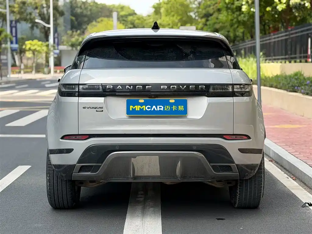 Land Rover Range Rover Evoque 2022 L 249PS R-Dynamic Luxury Edition 2023 - thumbnail 5