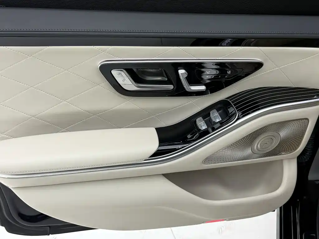 Mercedes-Benz Mercedes-Benz S-Class 2022 S 580 4MATIC Canadian Specification 2024 - thumbnail 13