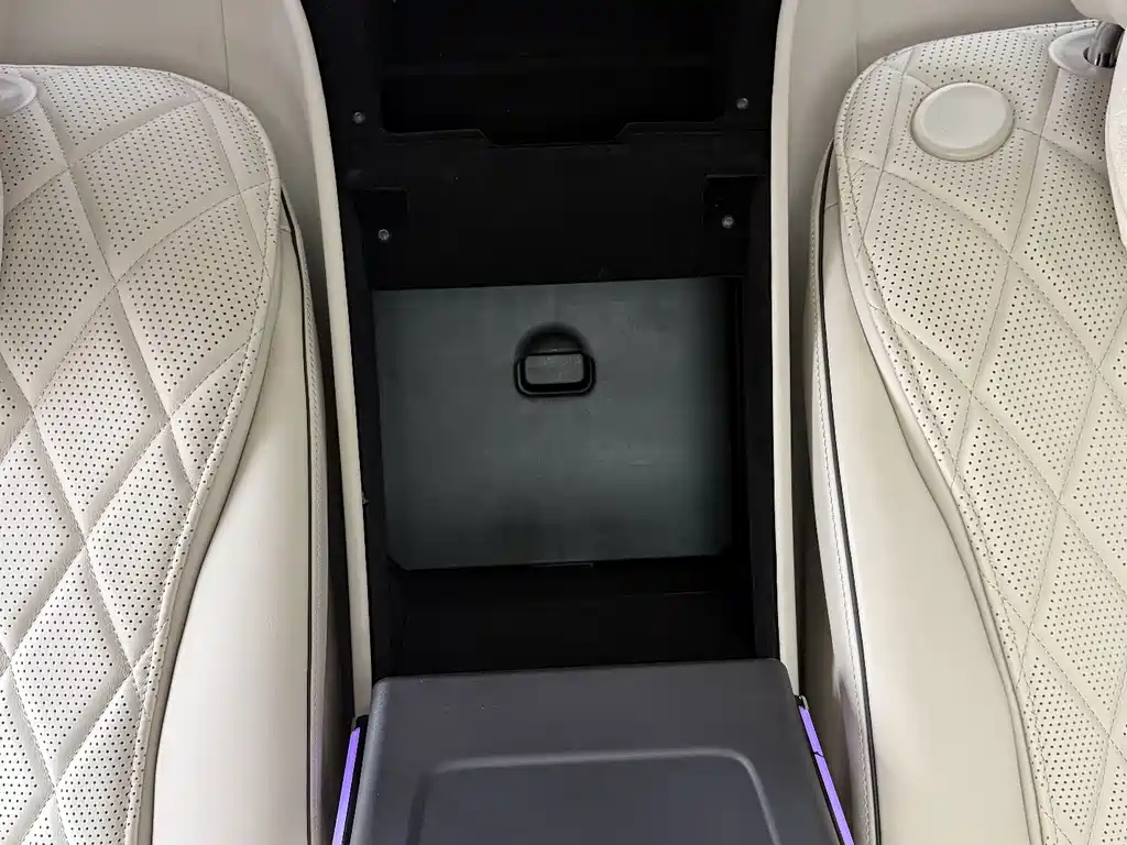 Mercedes-Benz Mercedes-Benz S-Class 2022 S 580 4MATIC Canadian Specification 2024 - thumbnail 17