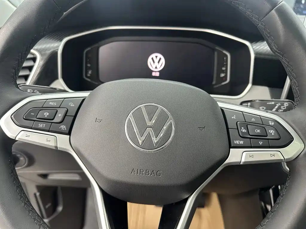 Volkswagen Tayron 2023 280TSI 2WD Luxury Plus Advanced Edition 2023 - thumbnail 13