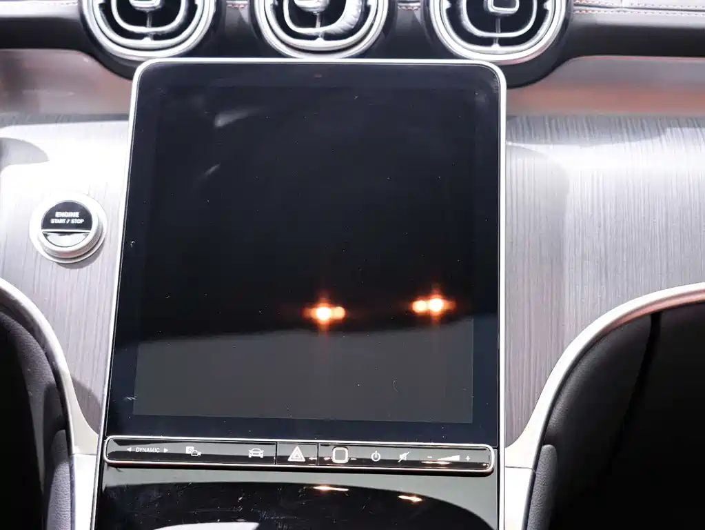 Mercedes-Benz Mercedes-Benz GLC 2025 GLC 260 L 4MATIC Luxury Edition 2025 - thumbnail 17