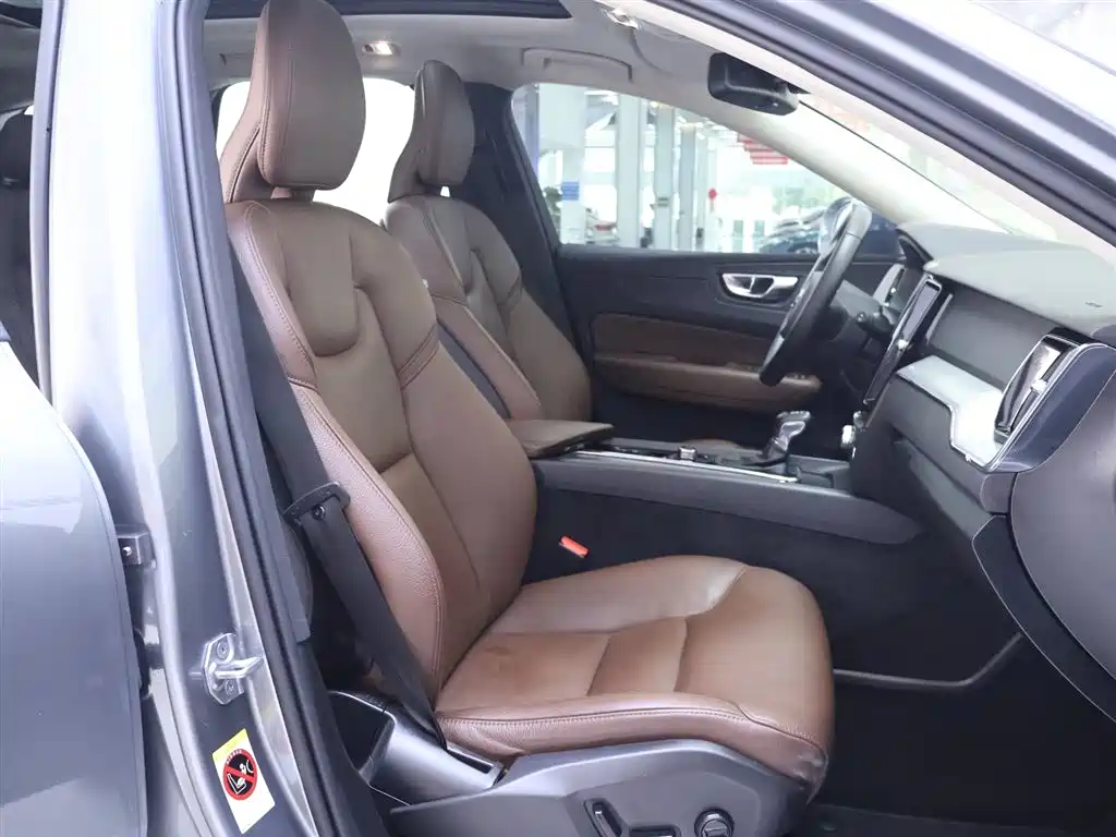 Volvo Volvo XC60 2019 T5 AWD Intelligent Edition Euro V 2019 - thumbnail 20