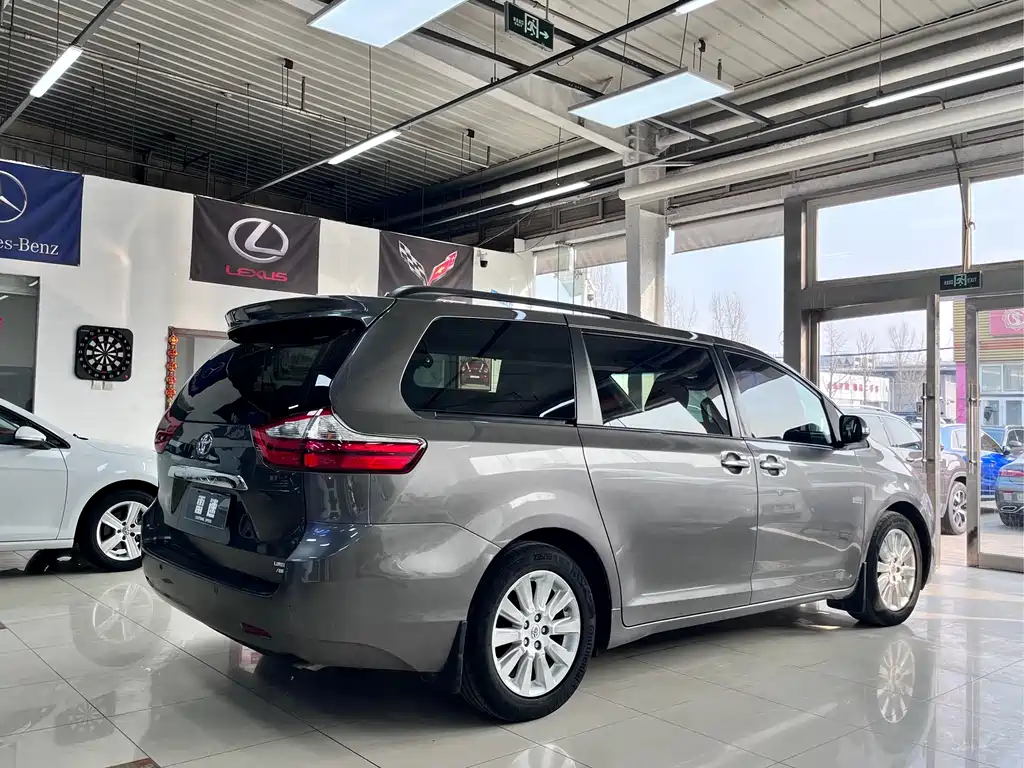 Toyota Toyota Sienna 2015 3.5L AWD LE 2015 - thumbnail 30
