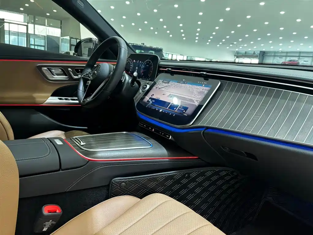 Mercedes-Benz Mercedes-Benz E-Class 2025 E 300 L Fashion Edition 2025 - thumbnail 3
