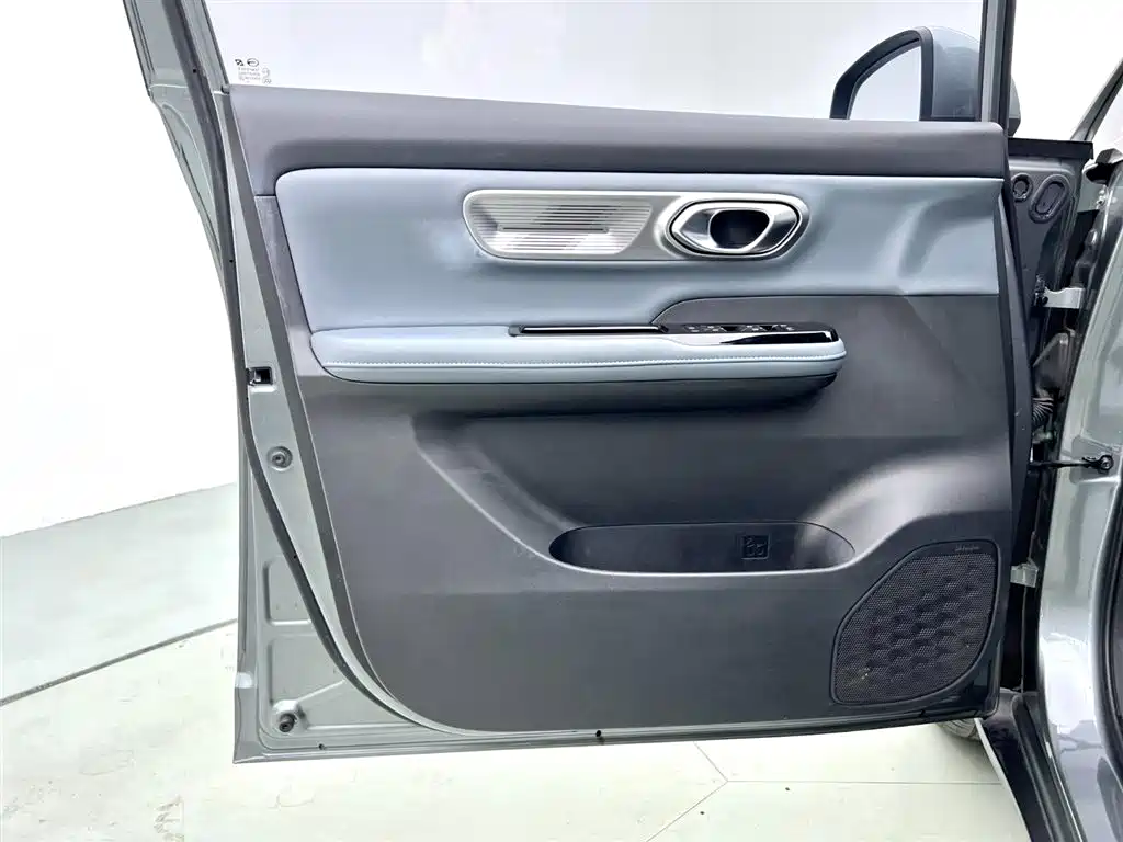 GAC NE AION Y 2023 Plus 510 Smart Edition 2024 - thumbnail 18