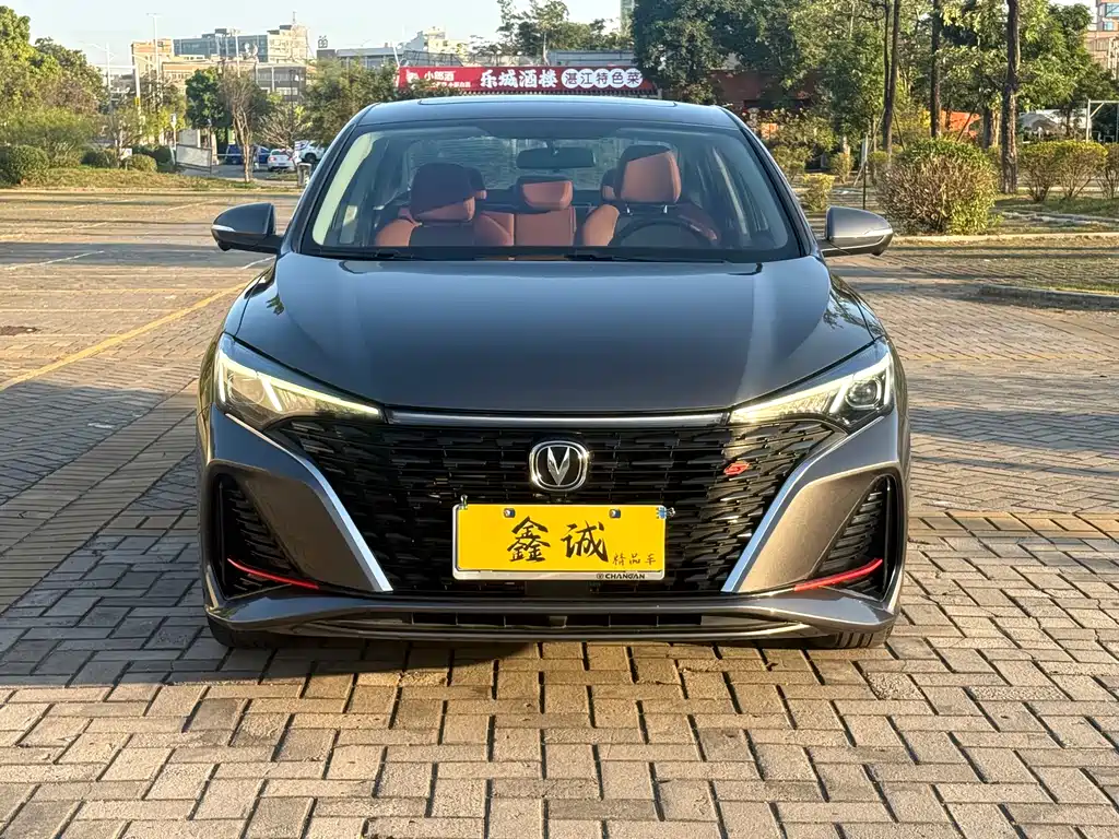 Changan YiDong 2022 PLUS Blue Whale NE 1.4T GDI DCT Premium Edition 2022 - thumbnail 3