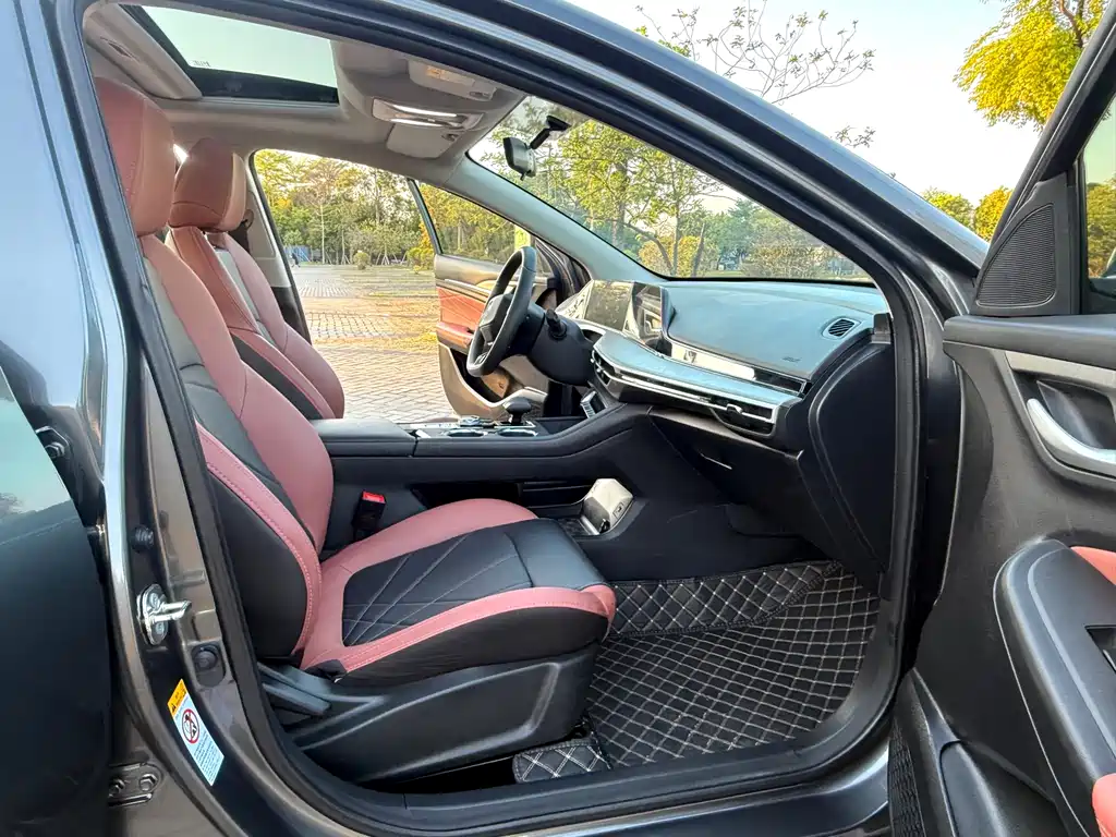 Changan YiDong 2022 PLUS Blue Whale NE 1.4T GDI DCT Premium Edition 2022 - thumbnail 6