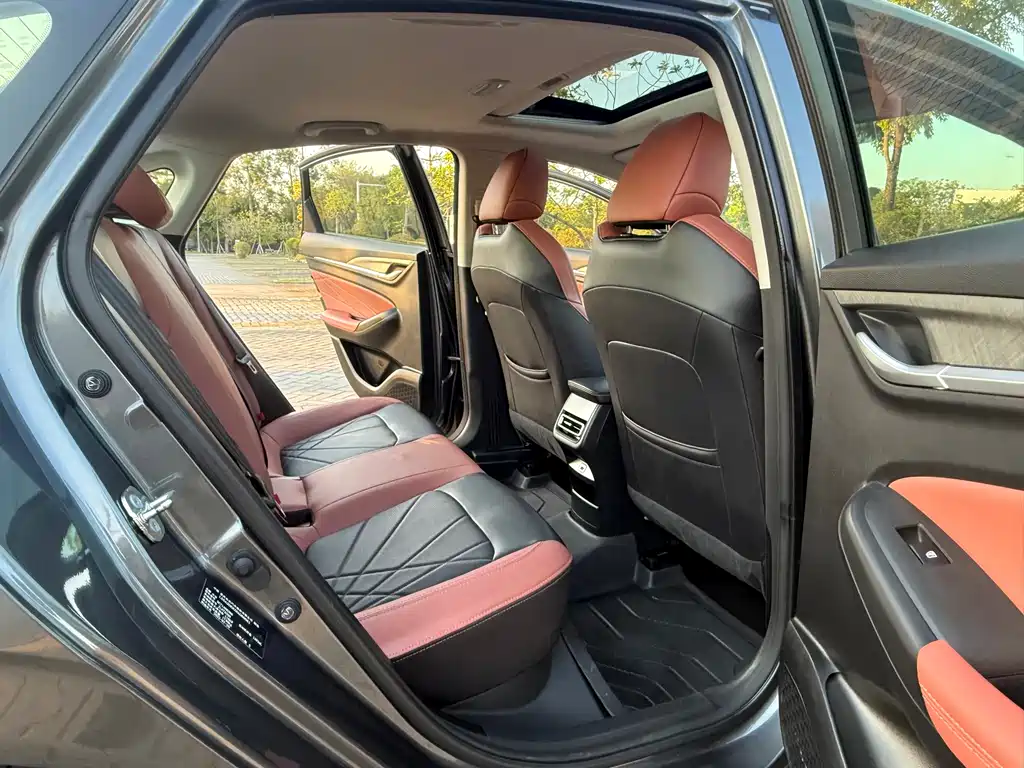 Changan YiDong 2022 PLUS Blue Whale NE 1.4T GDI DCT Premium Edition 2022 - thumbnail 7