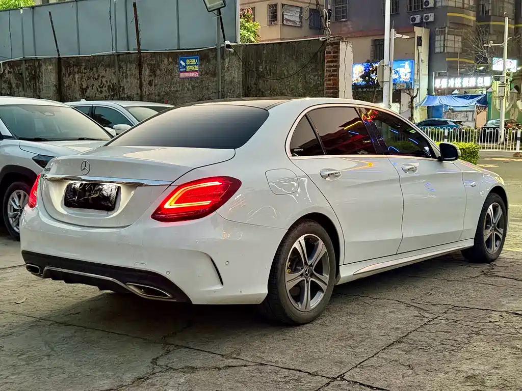 Mercedes-Benz Mercedes-Benz C-Class 2019 Facelift C 260 L Sport Edition 2019 - thumbnail 18