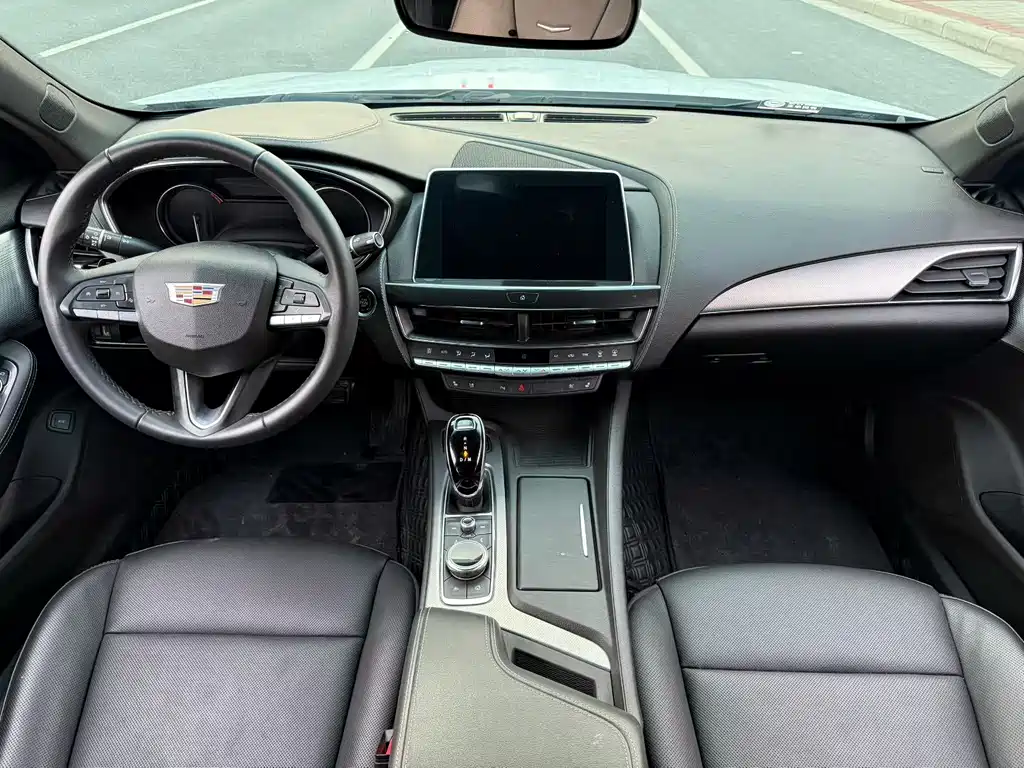 Cadillac Cadillac CT5 2022 28T Luxury 2022 - thumbnail 5