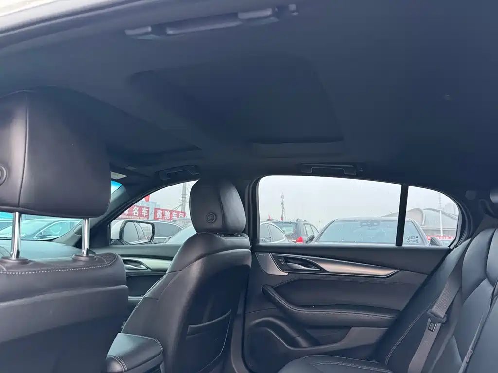 Cadillac Cadillac CT5 2022 28T Luxury 2022 - thumbnail 12