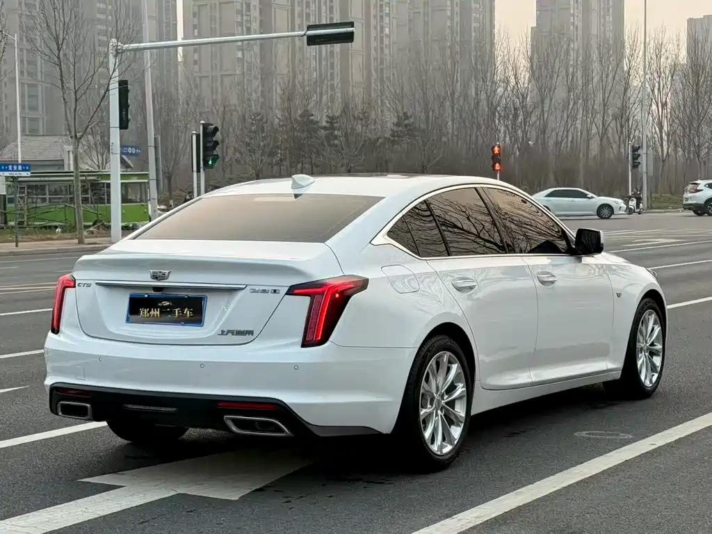Cadillac Cadillac CT5 2022 28T Luxury 2022 - thumbnail 16