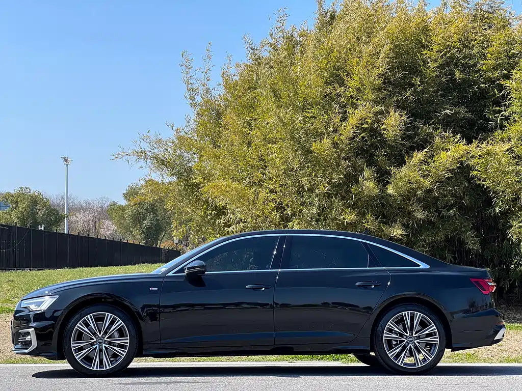 Audi Audi A6L 2025 45 TFSI quattro Premium Dynamic Edition 2025 - thumbnail 4
