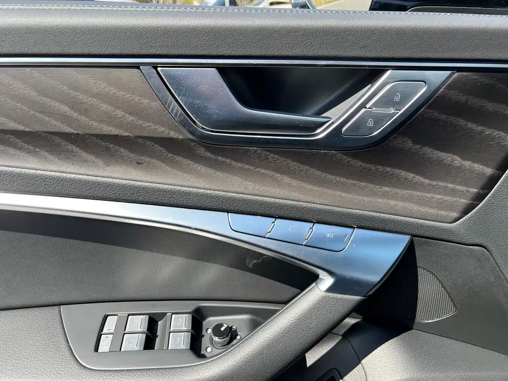 Audi Audi A6L 2025 45 TFSI quattro Premium Dynamic Edition 2025 - thumbnail 20