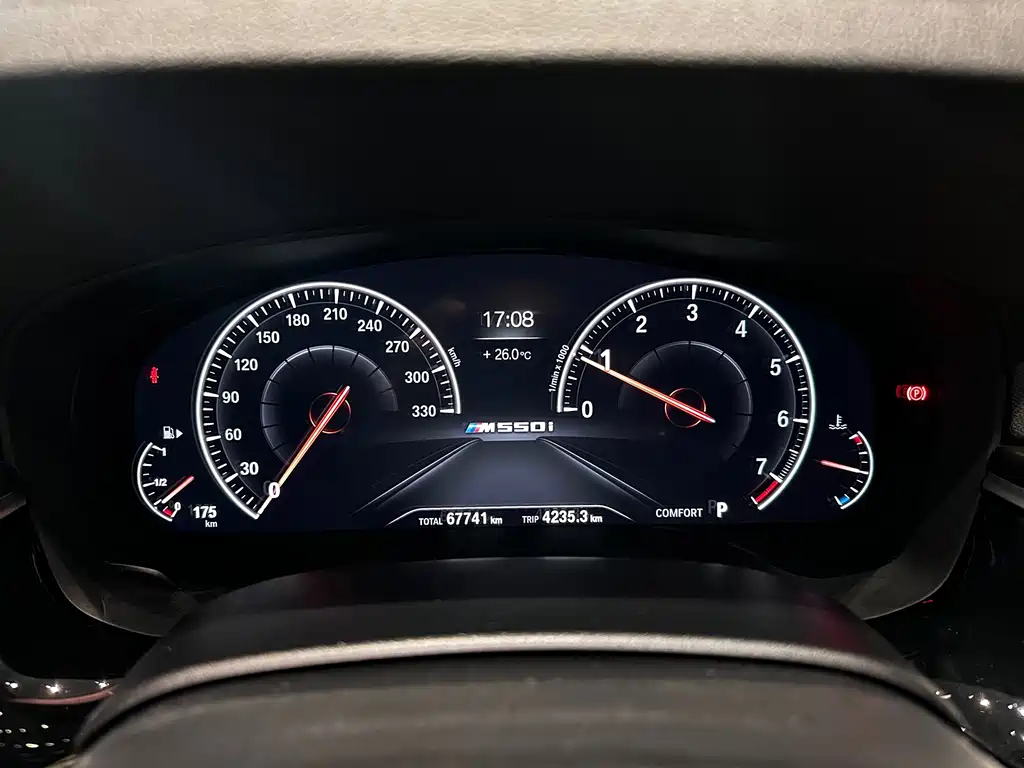 BMW BMW 5 Series 2019 530Li Leading Model M Sport Package 2019 - thumbnail 12