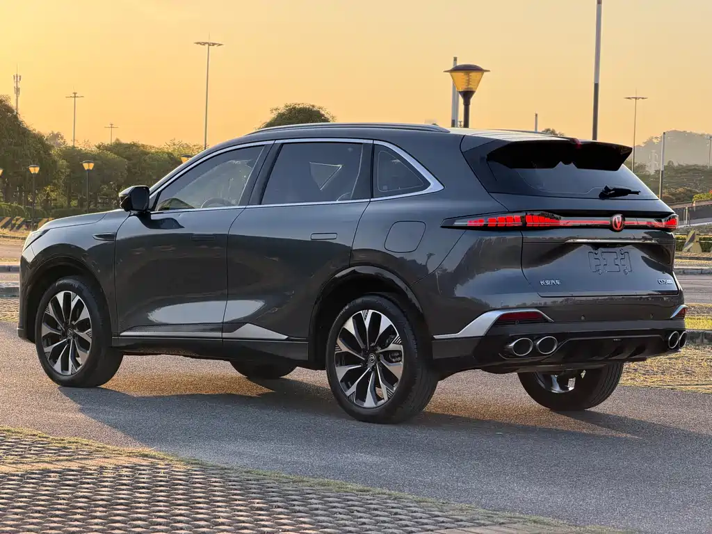 Changan Changan CS75 PLUS 2025 Ultra 2.0T New Blue Whale Qinglei Wind Type 2025 - thumbnail 6