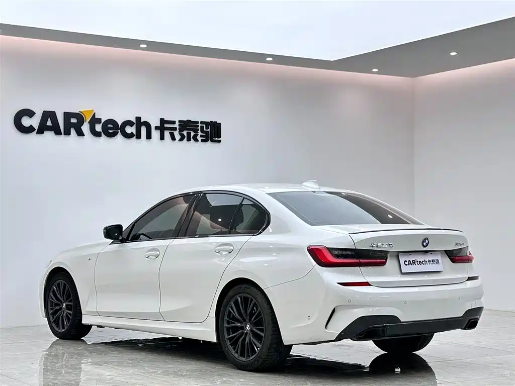 BMW BMW 3 Series 2020 Model Year Facelift 325i M Sport Shadow Night Package 2020 - thumbnail 3