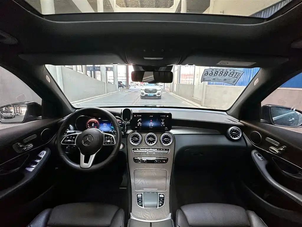 Mercedes-Benz Mercedes-Benz GLC 2020 Facelift GLC 300 L 4MATIC Dynamic 2020 - thumbnail 11