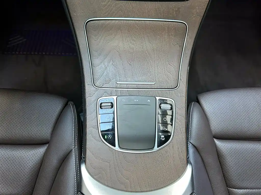 Mercedes-Benz Mercedes-Benz GLC 2020 Facelift GLC 300 L 4MATIC Dynamic 2020 - thumbnail 15