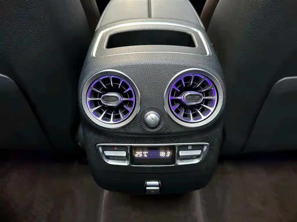 Mercedes-Benz Mercedes-Benz GLC 2020 Facelift GLC 300 L 4MATIC Dynamic 2020 - thumbnail 16