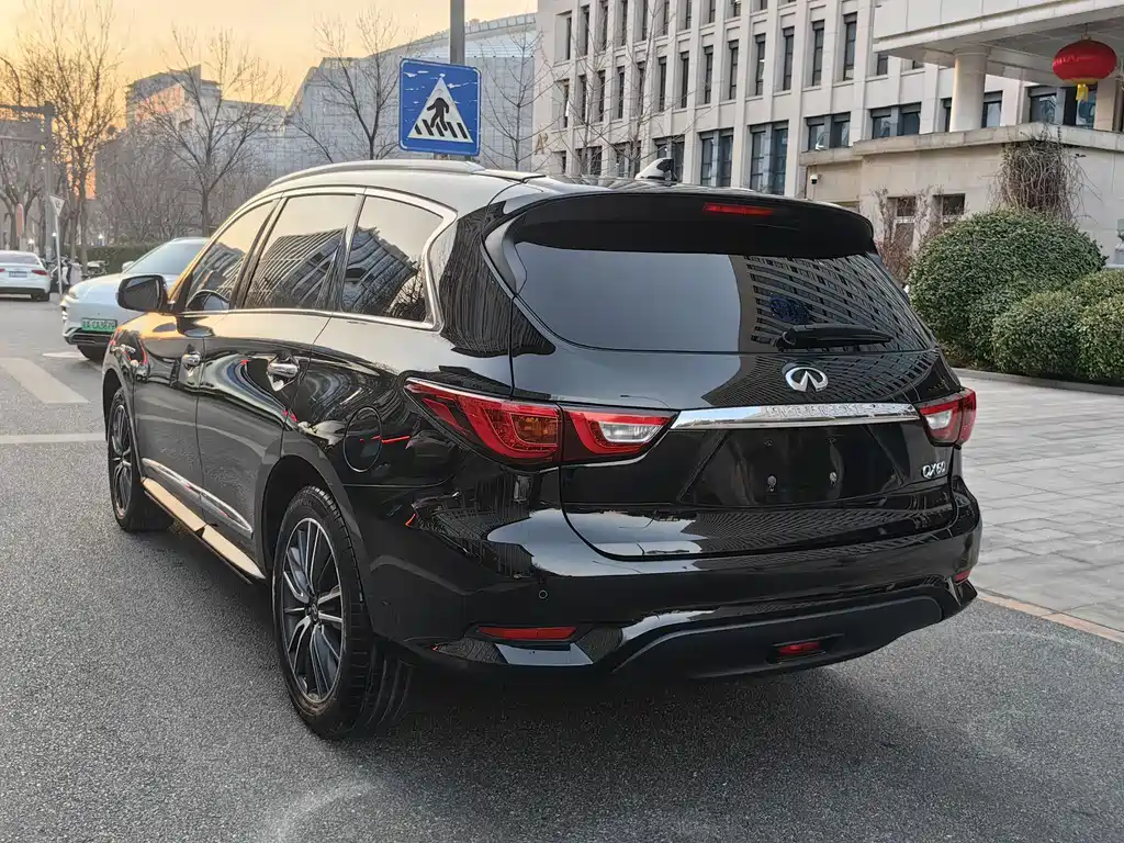 Infiniti Infiniti QX60 Import 2016 Model 2.5 S/C Hybrid 2WD Excellence Edition China V 2016 - thumbnail 4