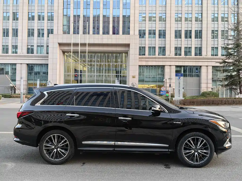 Infiniti Infiniti QX60 Import 2016 Model 2.5 S/C Hybrid 2WD Excellence Edition China V 2016 - thumbnail 7