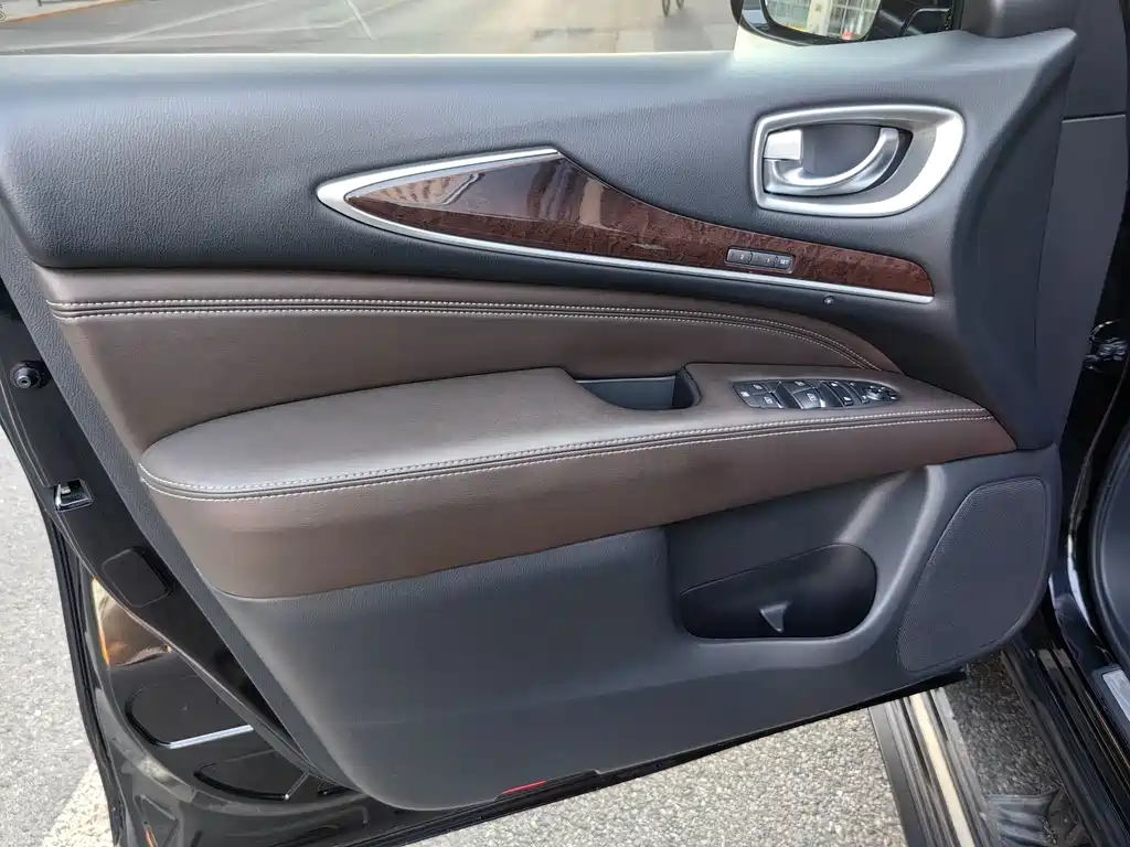Infiniti Infiniti QX60 Import 2016 Model 2.5 S/C Hybrid 2WD Excellence Edition China V 2016 - thumbnail 25