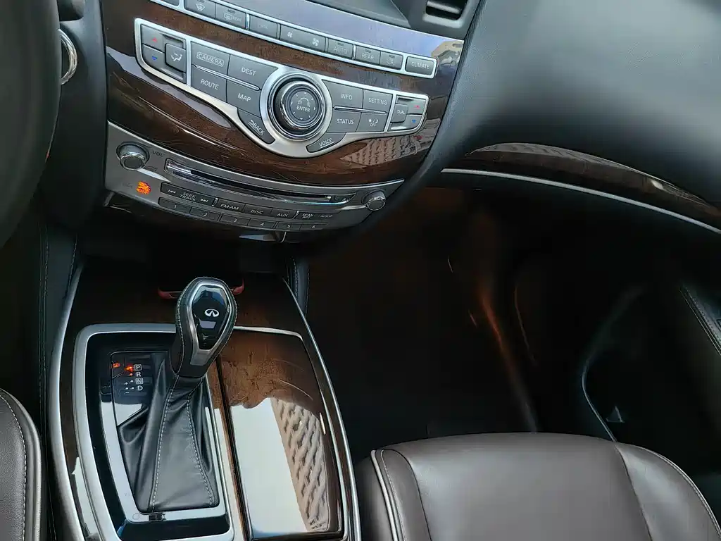 Infiniti Infiniti QX60 Import 2016 Model 2.5 S/C Hybrid 2WD Excellence Edition China V 2016 - thumbnail 26
