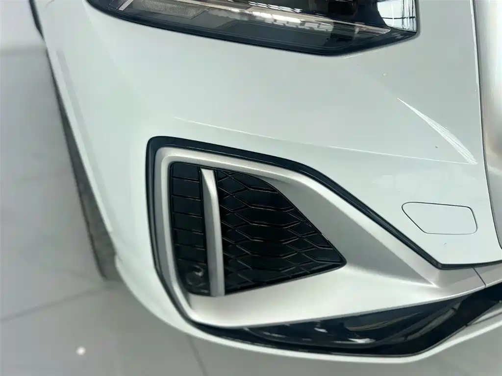 Audi Audi Q2L 2022 35 TFSI Fashion Dynamic Edition 2023 - thumbnail 9