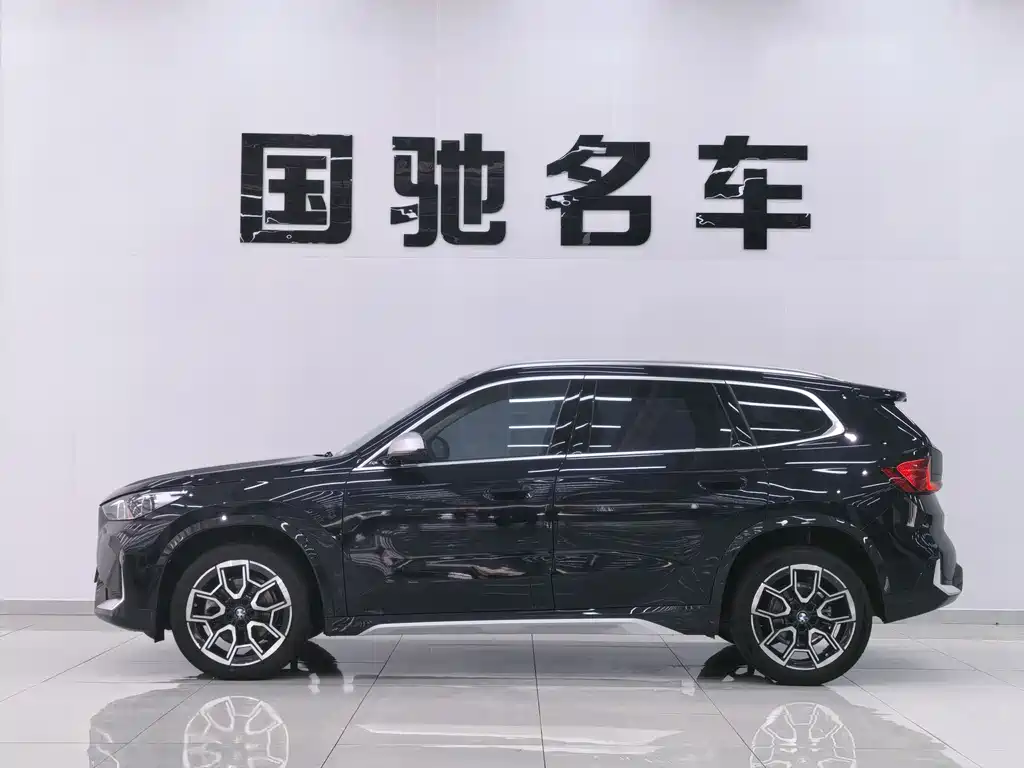 BMW BMW X1 2023 sDrive25Li X Design Package 2024 - thumbnail 3