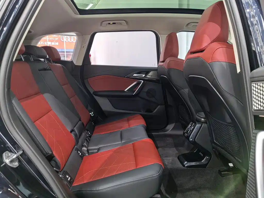 BMW BMW X1 2023 sDrive25Li X Design Package 2024 - thumbnail 18