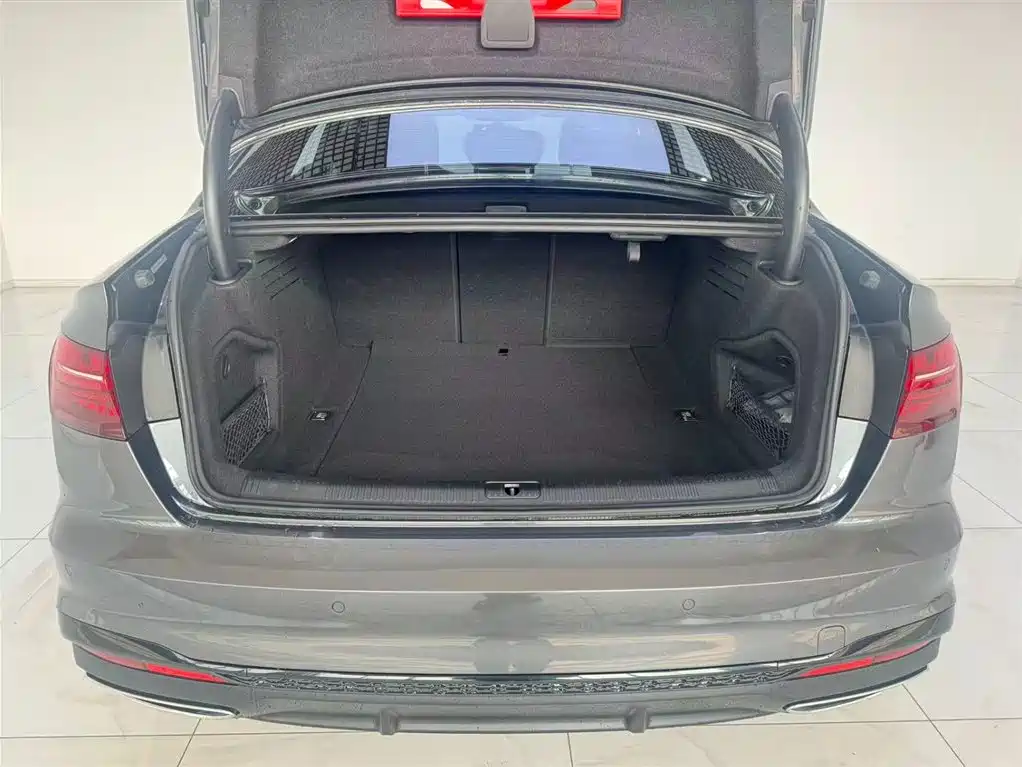 Audi Audi A4L 2022 40 TFSI Premium Dynamic Edition 2022 - thumbnail 6