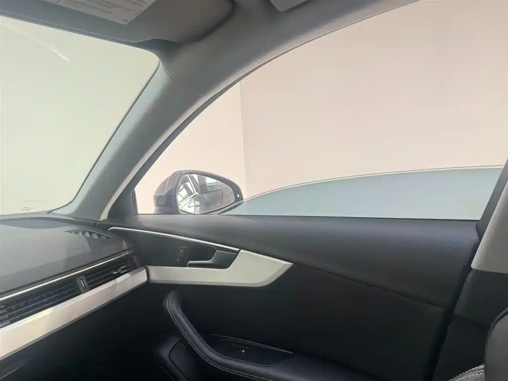Audi Audi A4L 2022 40 TFSI Premium Dynamic Edition 2022 - thumbnail 12