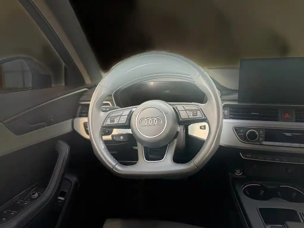 Audi Audi A4L 2022 40 TFSI Premium Dynamic Edition 2022 - thumbnail 13