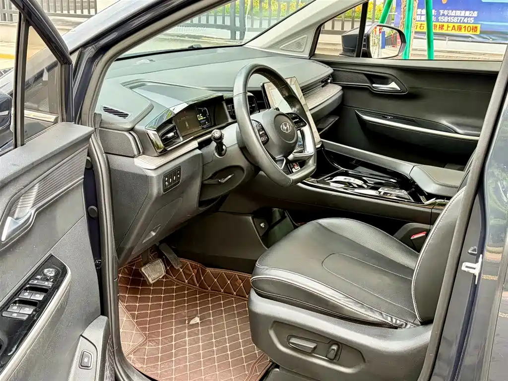 Hyundai Cusco 2021 270TGDi Premium LUX 2023 - thumbnail 7