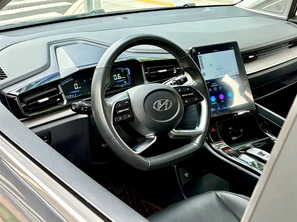 Hyundai Cusco 2021 270TGDi Premium LUX 2023 - thumbnail 8