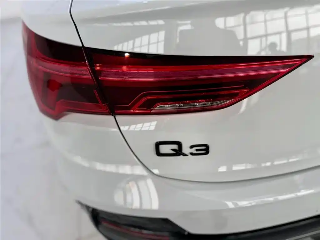 Audi Audi Q3 Sportback 2024 40 TFSI Fashion Edition 2025 - thumbnail 15