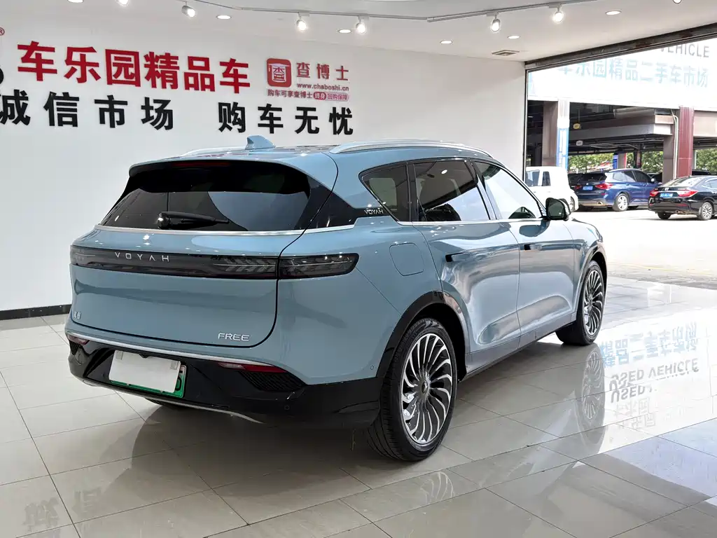 Lantu Auto Lantu FREE 2021 Standard Range-Extended AWD Exclusive Luxury Package 2021 - thumbnail 15