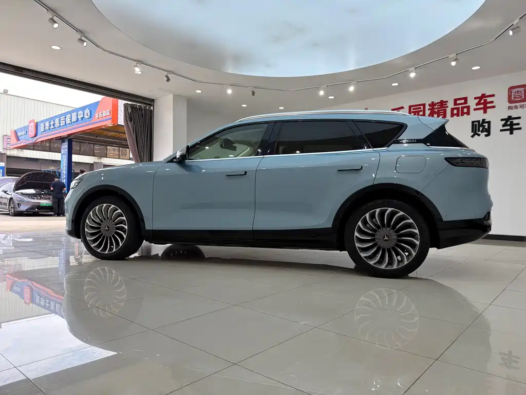 Lantu Auto Lantu FREE 2021 Standard Range-Extended AWD Exclusive Luxury Package 2021 - thumbnail 18