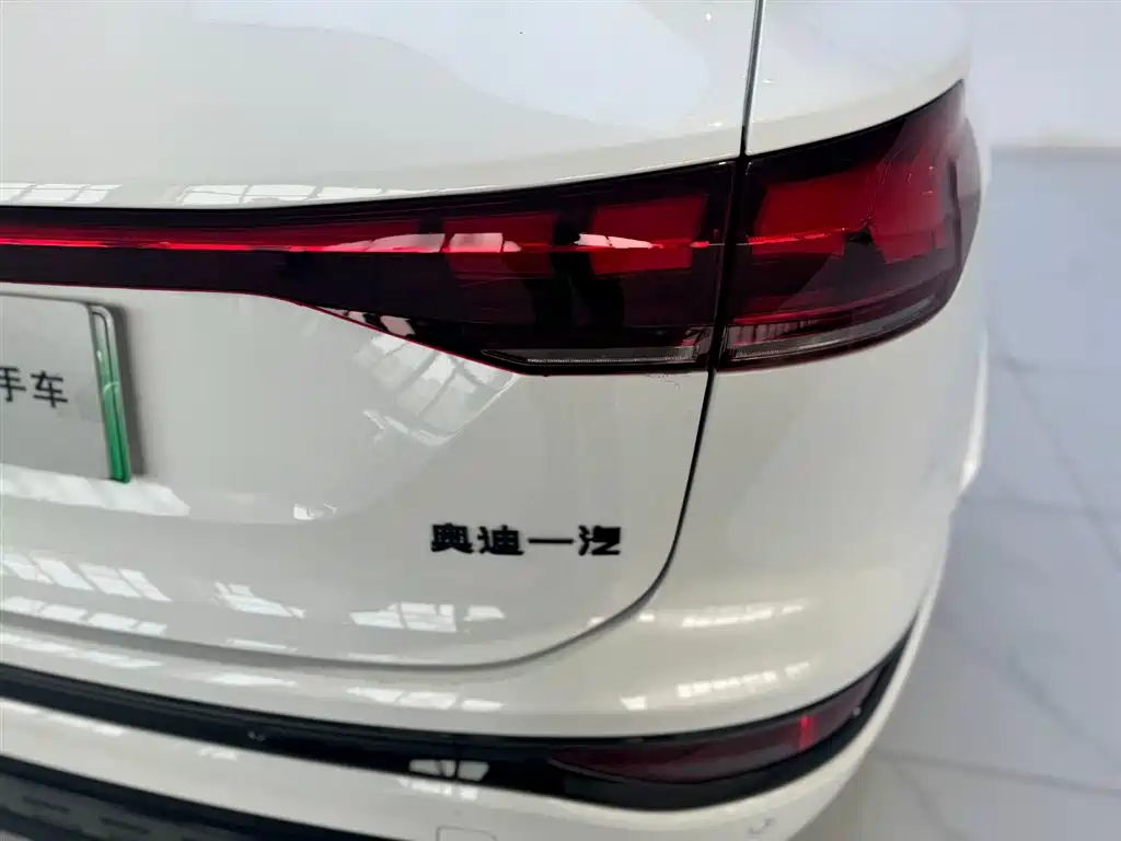 Audi Audi Q6L e-tron 2026 Launch Edition 2025 - thumbnail 13